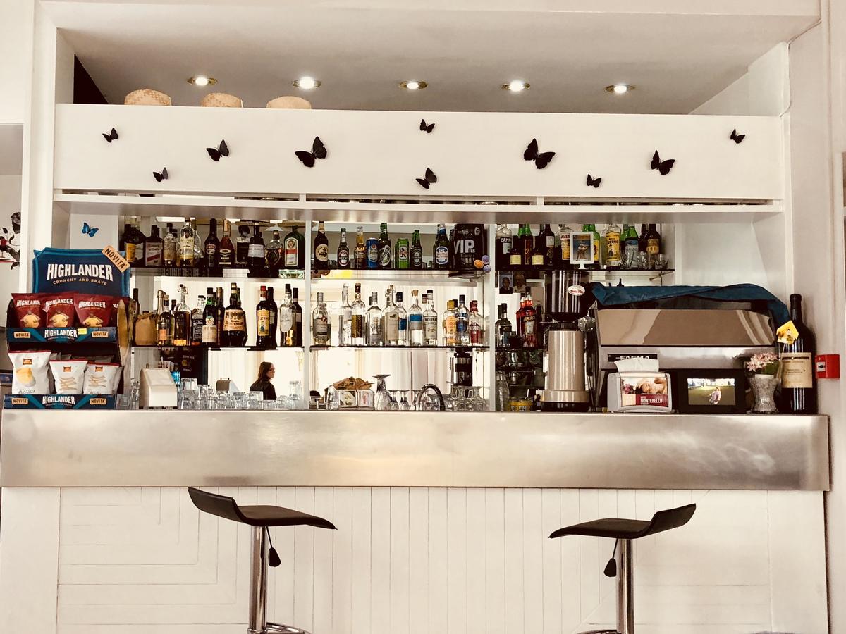 Hotel Montebello リッチョーネ エクステリア 写真